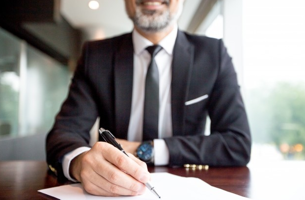 Dia dos Bancários: Homenageando os Profissionais que Movimentam a Economia